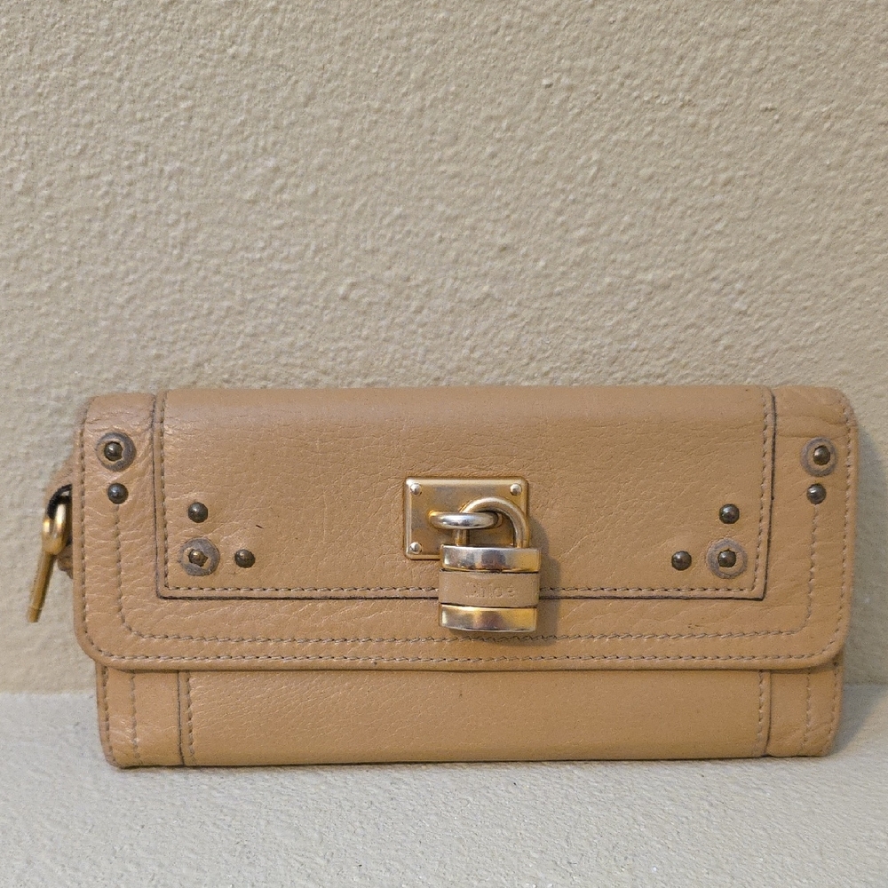 Chloe Pantene Beige Leather Wallet with Gold Accents